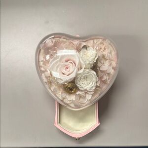 Heart-Shaped Floral Jewelry Box